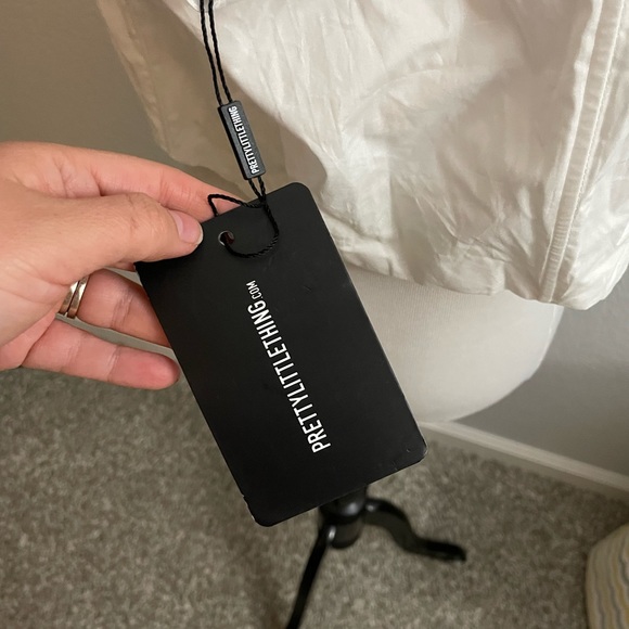 Pretty little thing blouse - Picture 5 of 7